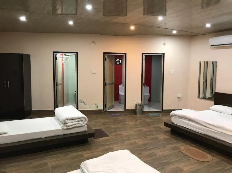 Riverside Resort ランズドーン エクステリア 写真