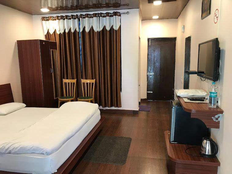 Riverside Resort ランズドーン エクステリア 写真